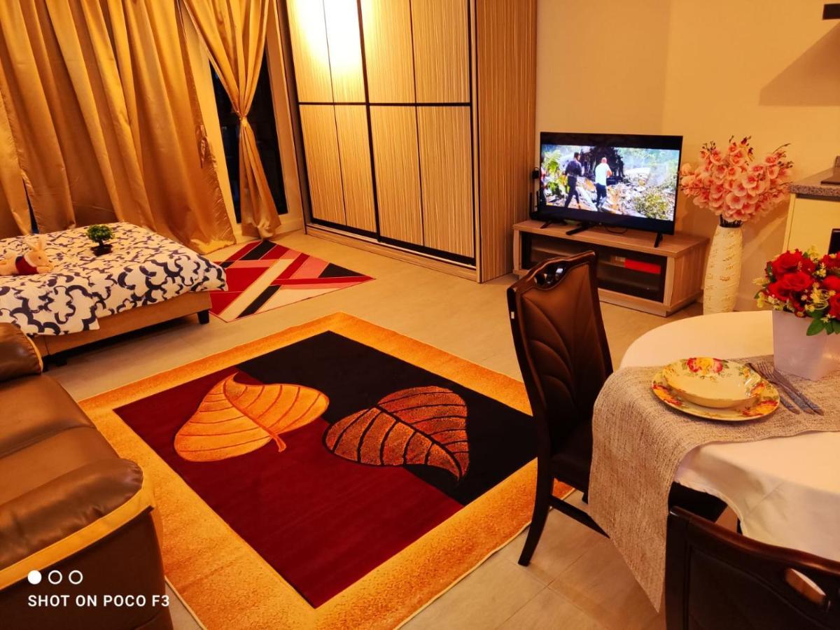 Cozy Unit- Bell Suites- Horizon Suites- Wifi- Netflix- Parking Swimming Pool- Klia Sepang Esterno foto