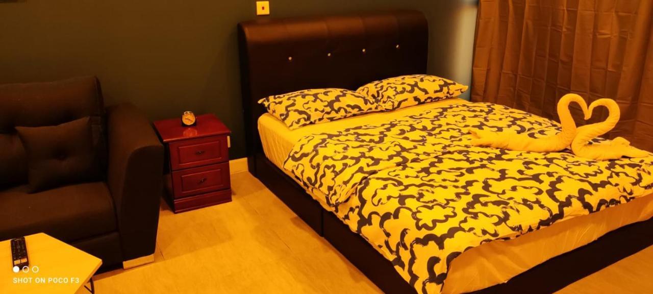 Cozy Unit- Bell Suites- Horizon Suites- Wifi- Netflix- Parking Swimming Pool- Klia Sepang Esterno foto