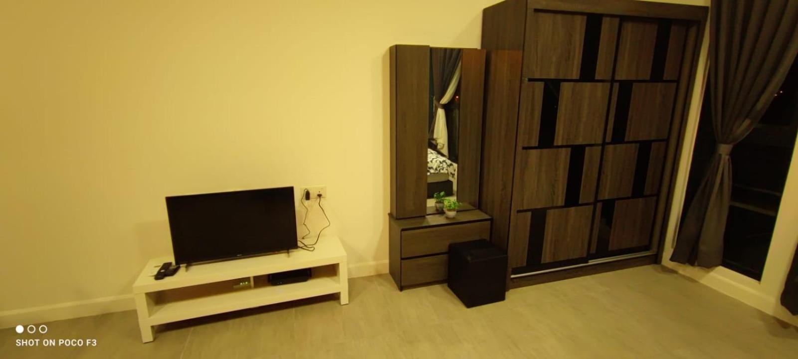 Cozy Unit- Bell Suites- Horizon Suites- Wifi- Netflix- Parking Swimming Pool- Klia Sepang Esterno foto